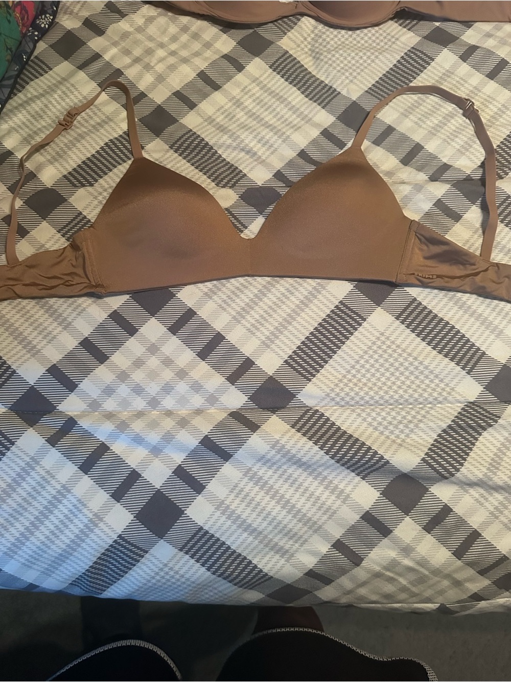 SKIMS Brown Seamless T-Shirt Bra